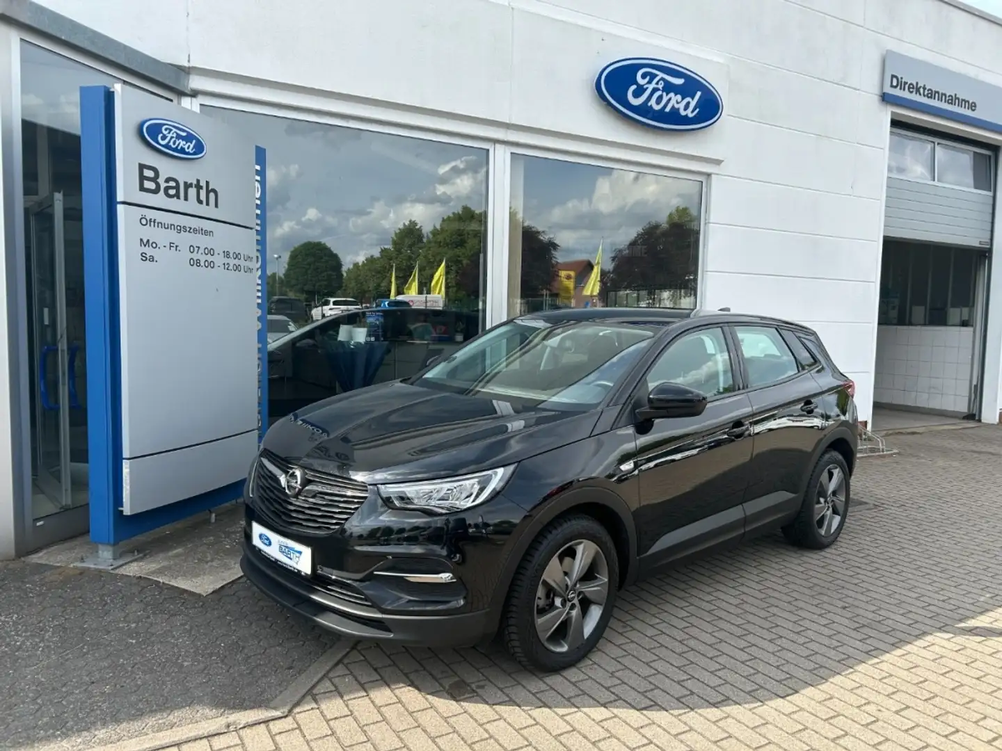 Opel Grandland 1.2 Turbo Edition Matrix AHK DynLicht Schwarz - 2