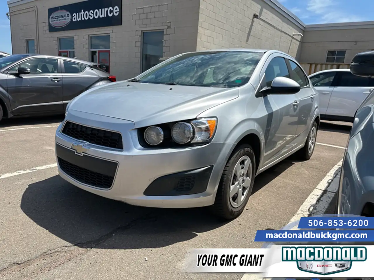 Chevrolet Sonic снимка Chevrolet Sonic