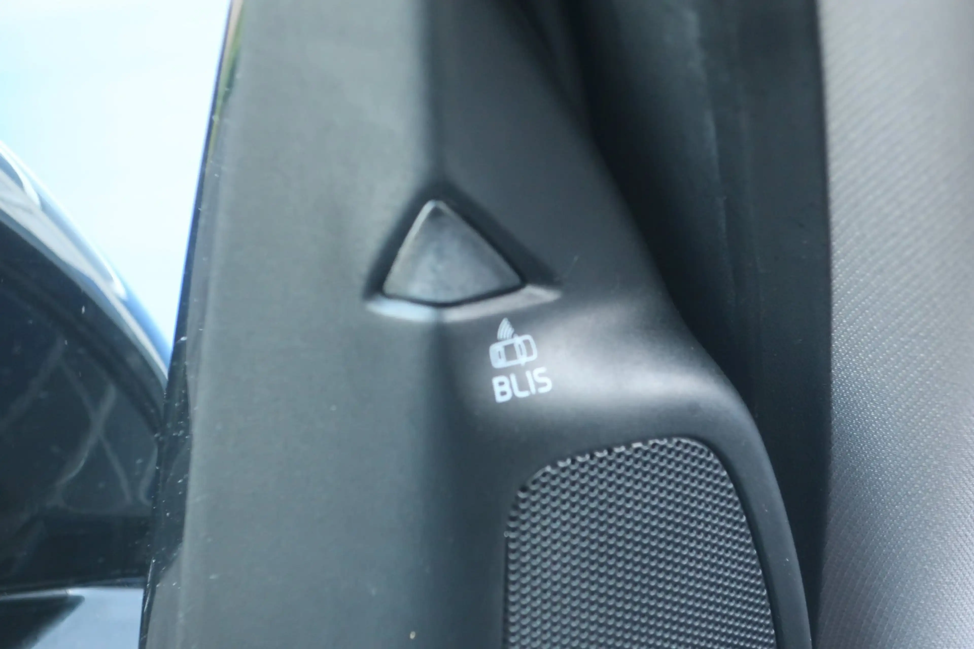 Volvo V60 Cross Country 2.0 D4 Summum 2e EIG_LED_ADA-CRUIS_PANO_CAM_BLIZ. — photo 27