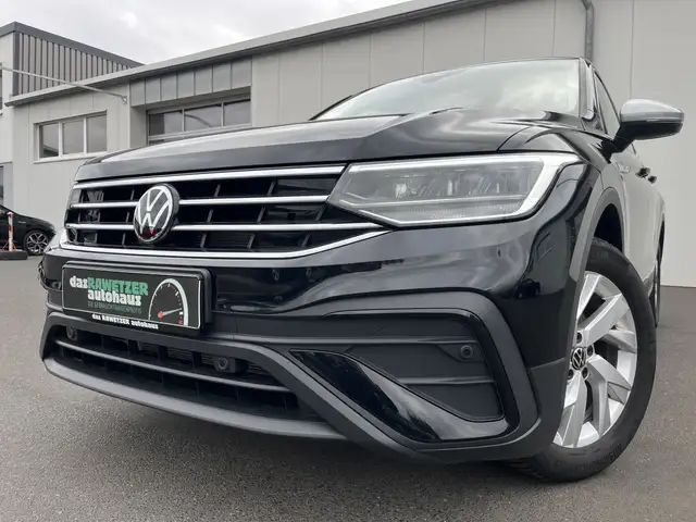 Volkswagen Tiguan Allspace 1.5 TSI DSG Life 163€ m.20% Anz. 7 Sitzer AHK Na