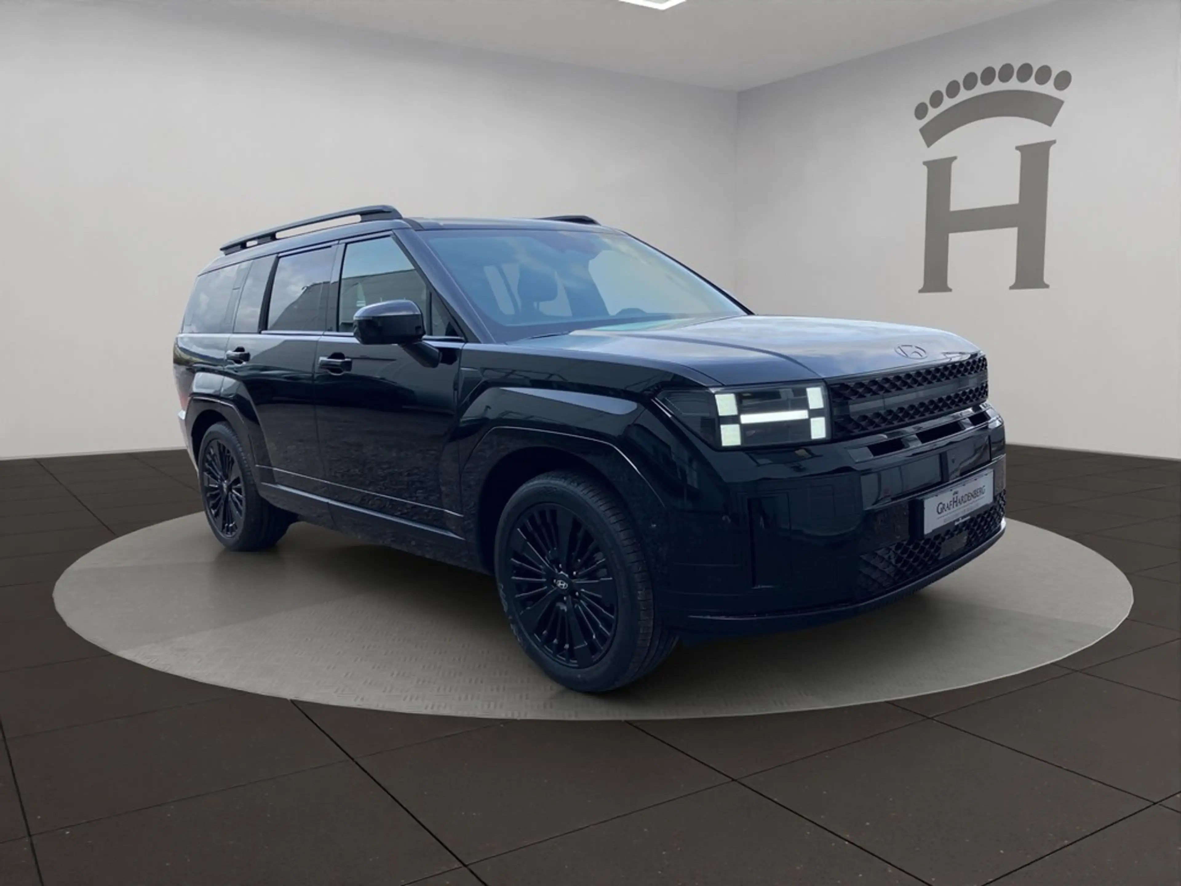 Hyundai SANTA FE HEV 1.6 T-GDI 6AT 4WD Blackline LEDER LED PANO — photo 8