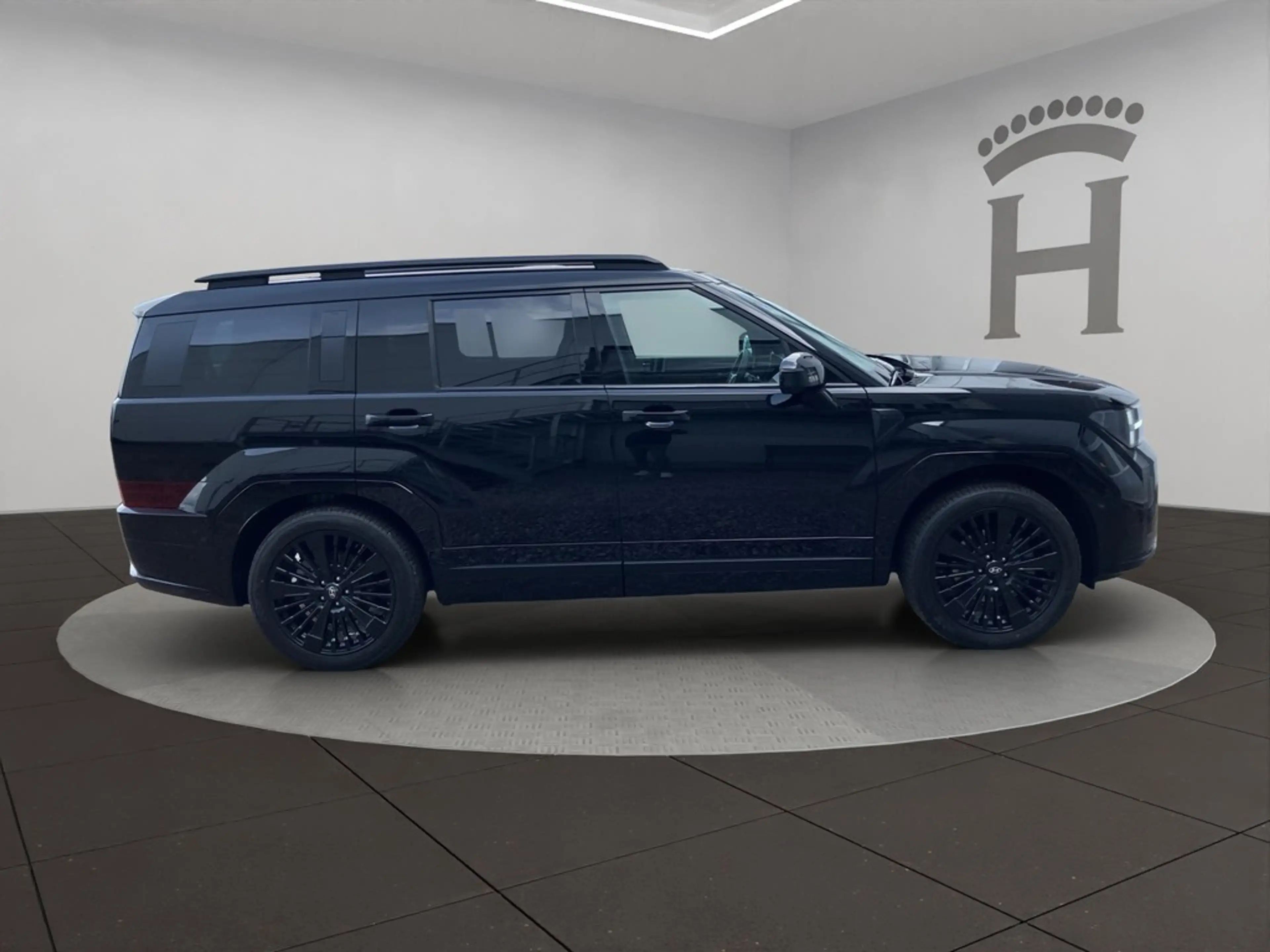 Hyundai SANTA FE HEV 1.6 T-GDI 6AT 4WD Blackline LEDER LED PANO — photo 7