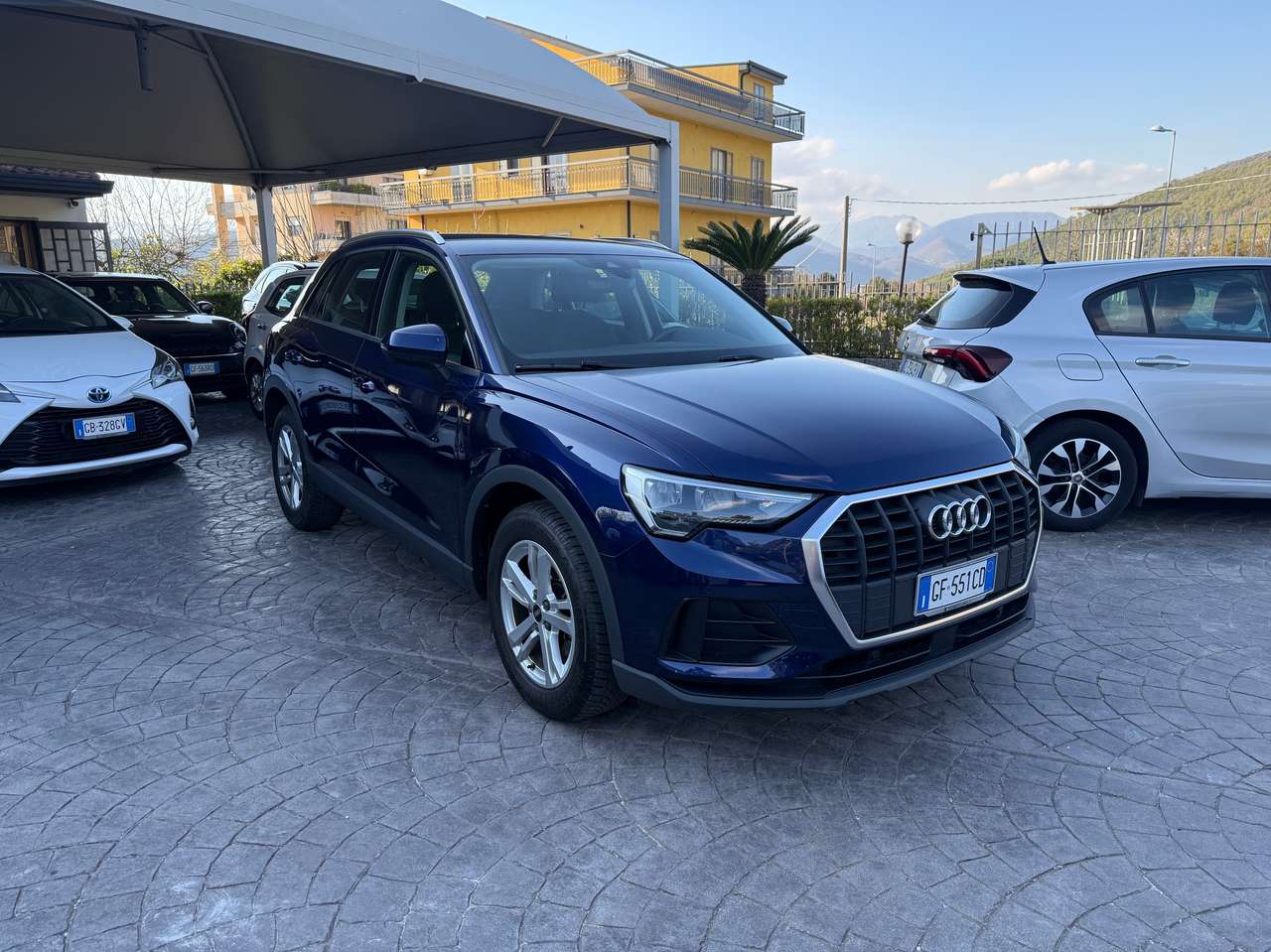 Audi Q3 35 2.0 tdi Business s-tronic
