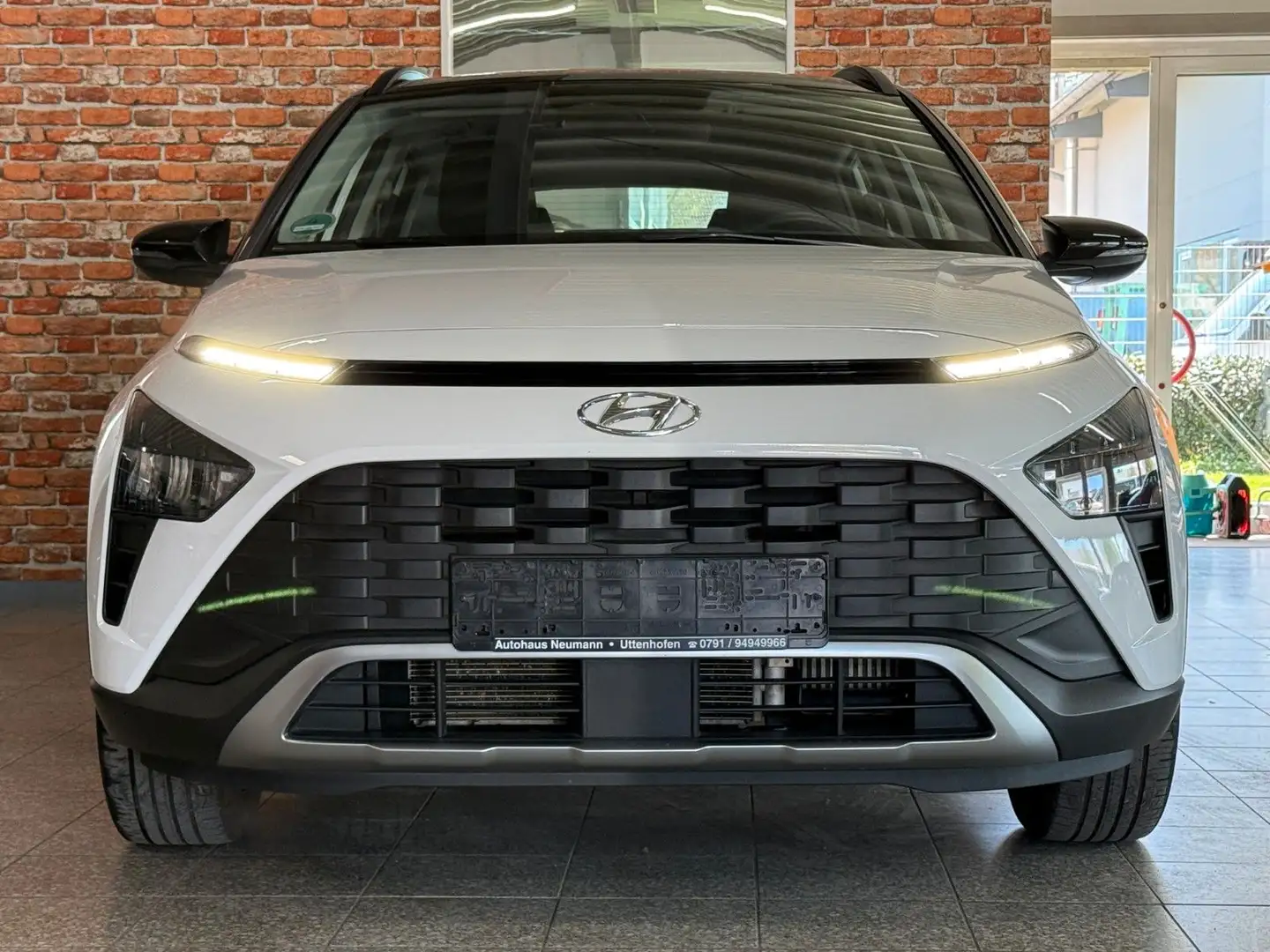 Hyundai BAYON -Intro Edition Mild-Hybrid 2WD-LED-Navi-Kam Weiß - 2