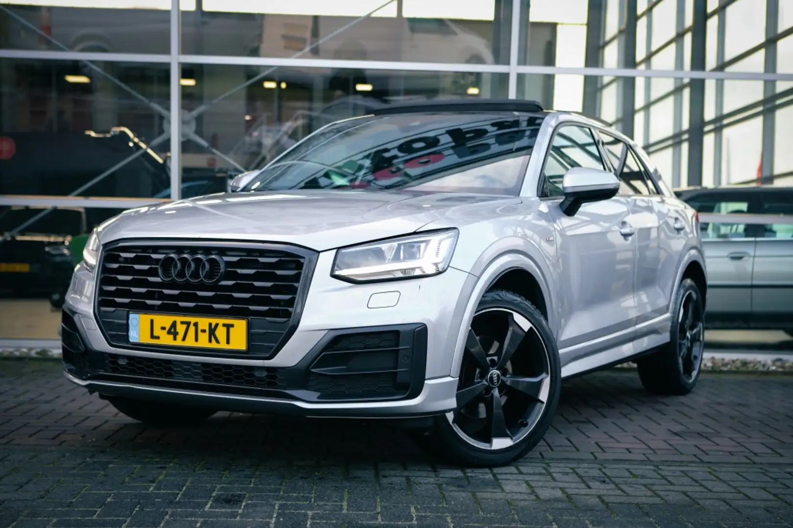 Audi Q2 1.4 TFSI | Pano | Sfeerverlichting | Digitaal Disp Grau - 1