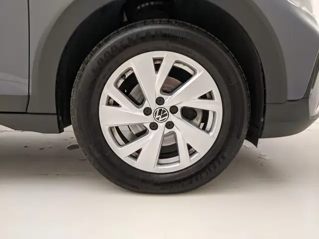 Volkswagen Taigo view 9