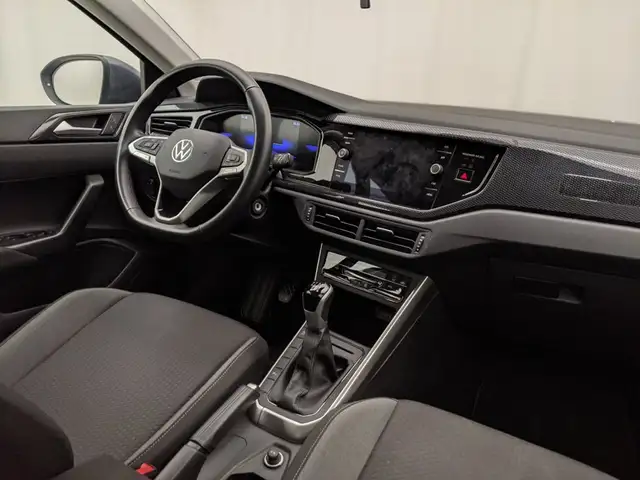 Volkswagen Taigo view 6
