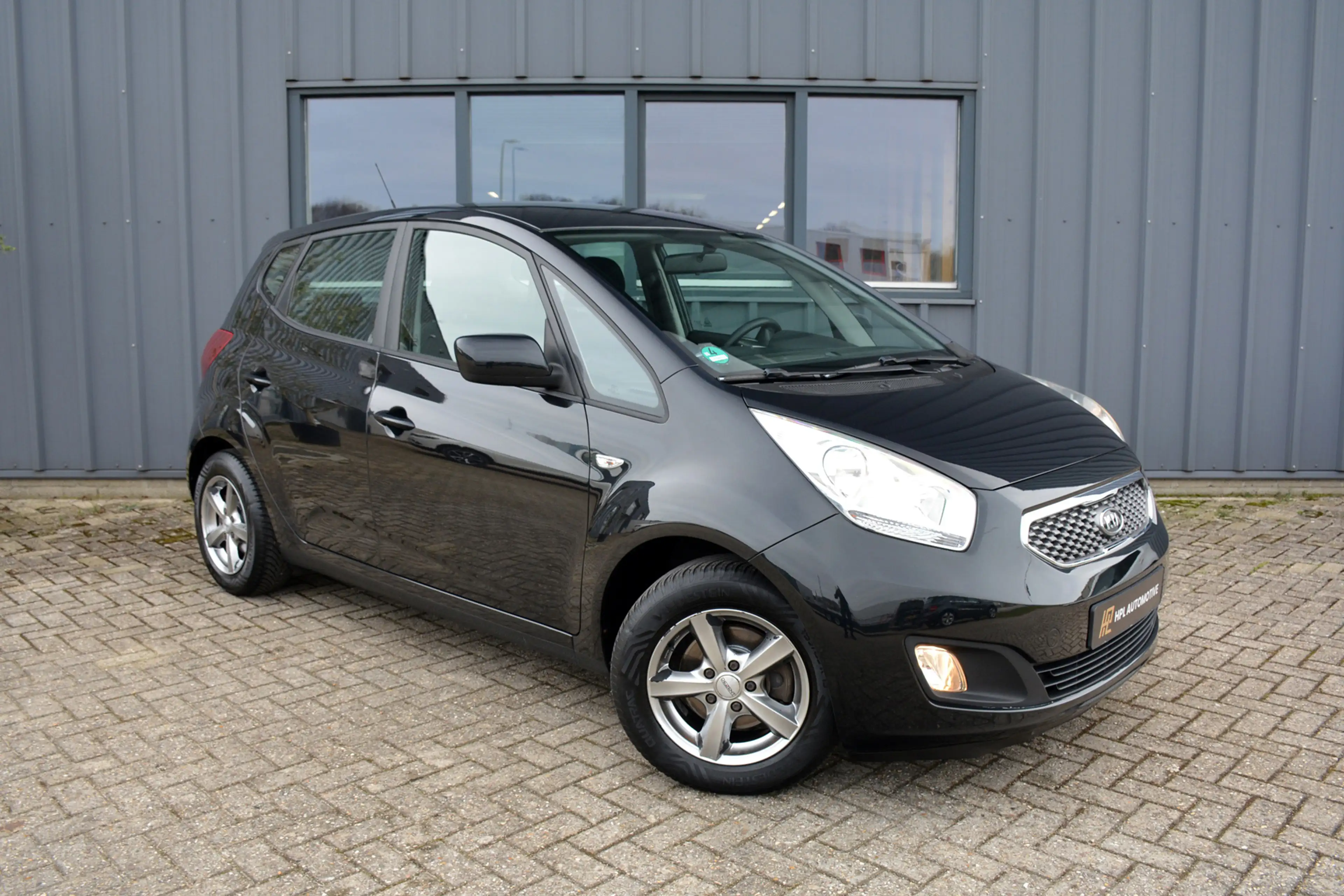 Kia Venga 1.4 CVVT Seven * Airco * Navi * Camera * Cruise * — photo 2