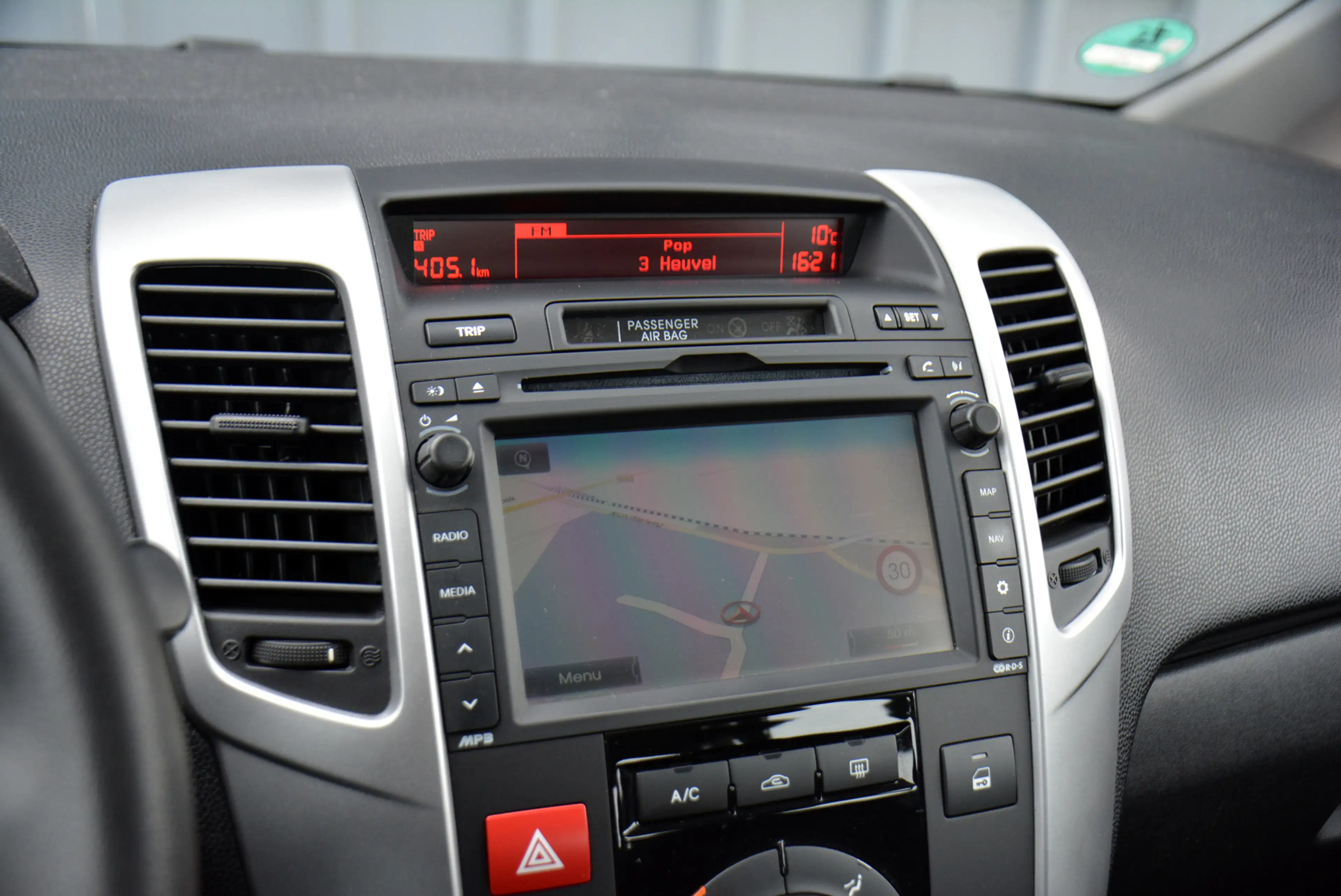 Kia Venga 1.4 CVVT Seven * Airco * Navi * Camera * Cruise * — photo 13