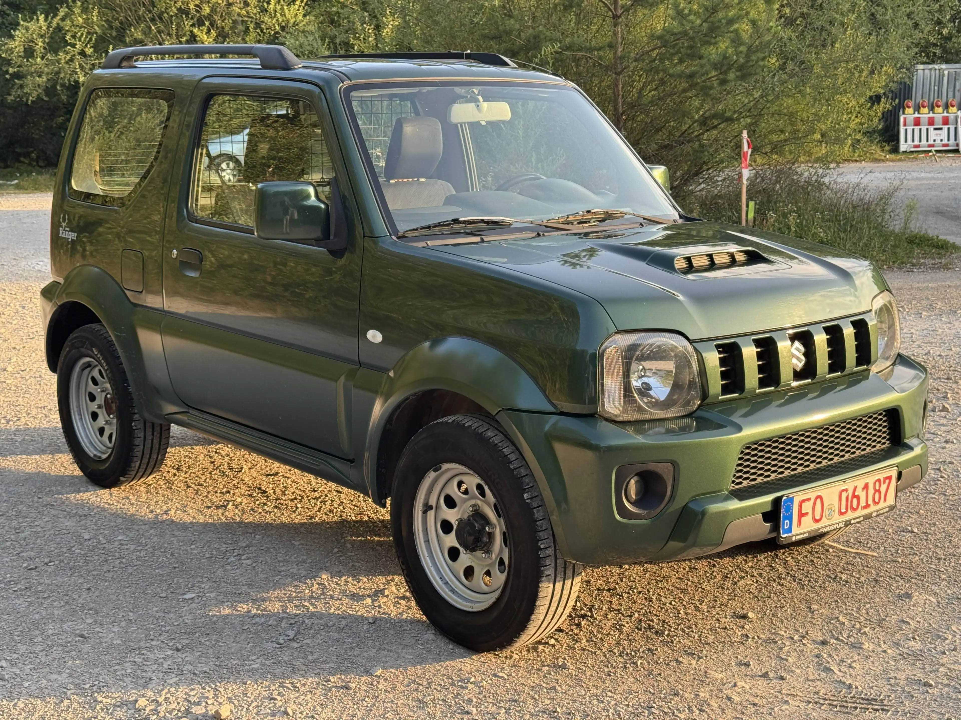 Suzuki Jimny Jimny Club Ranger*1. Hand*Klima*SHZ*AHK*4 Sitze* — photo 9