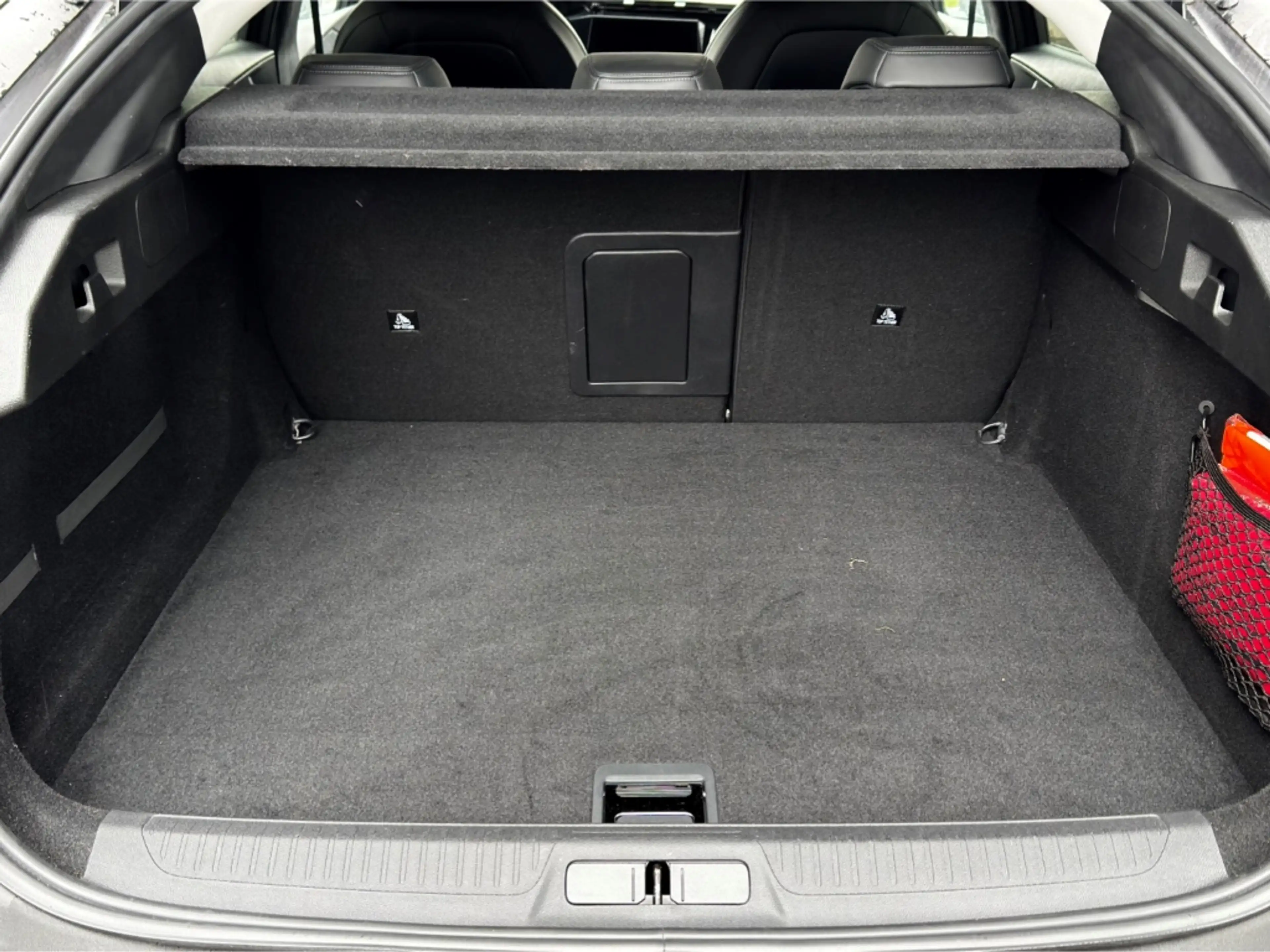Peugeot 408 — photo 7