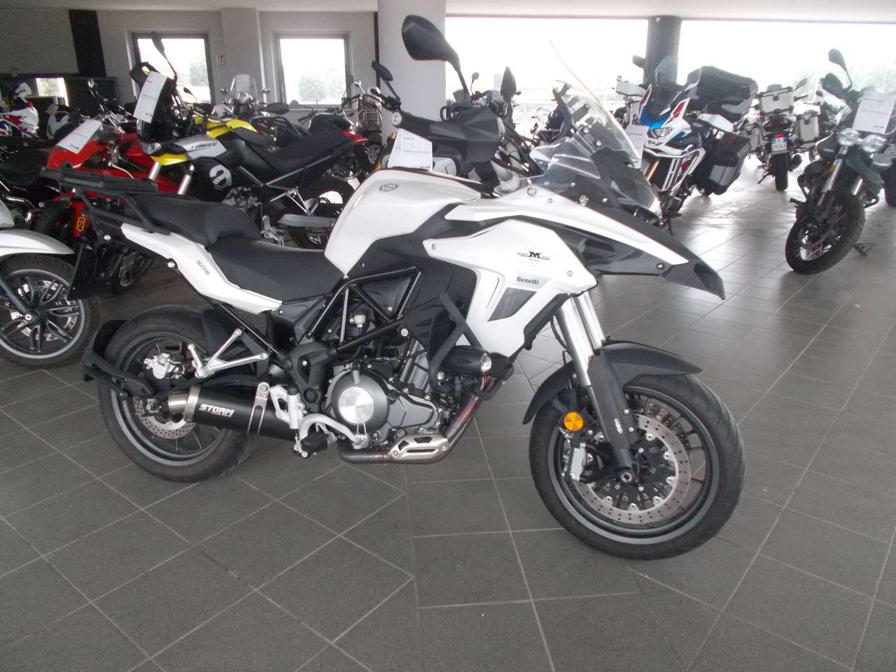 Benelli TRK 502