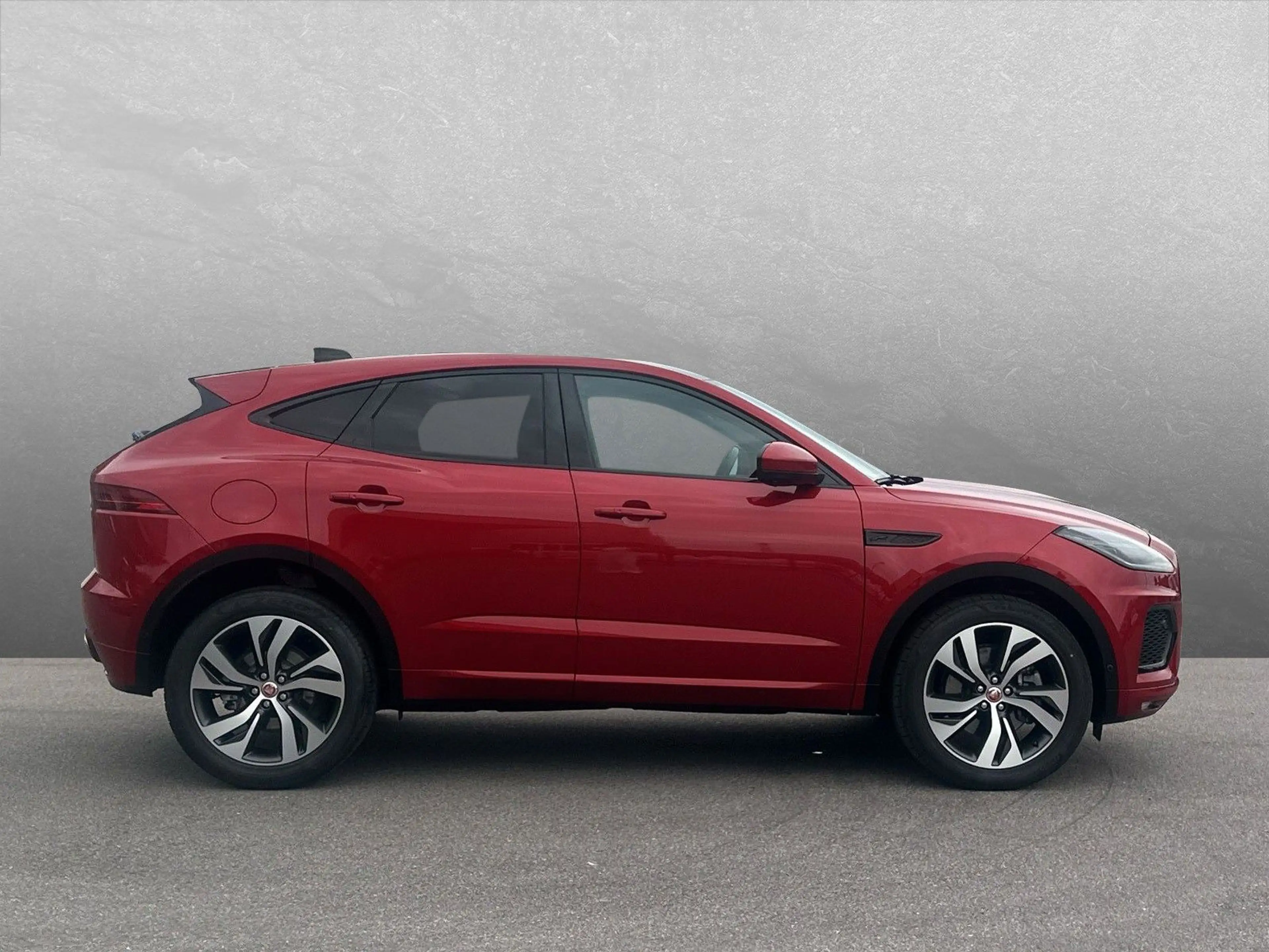 Jaguar E-Pace P300 Sport AWD ACC LED HUD — photo 6