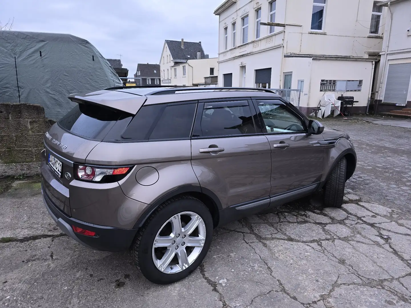 Land Rover Range Rover Evoque Pure Braun - 1