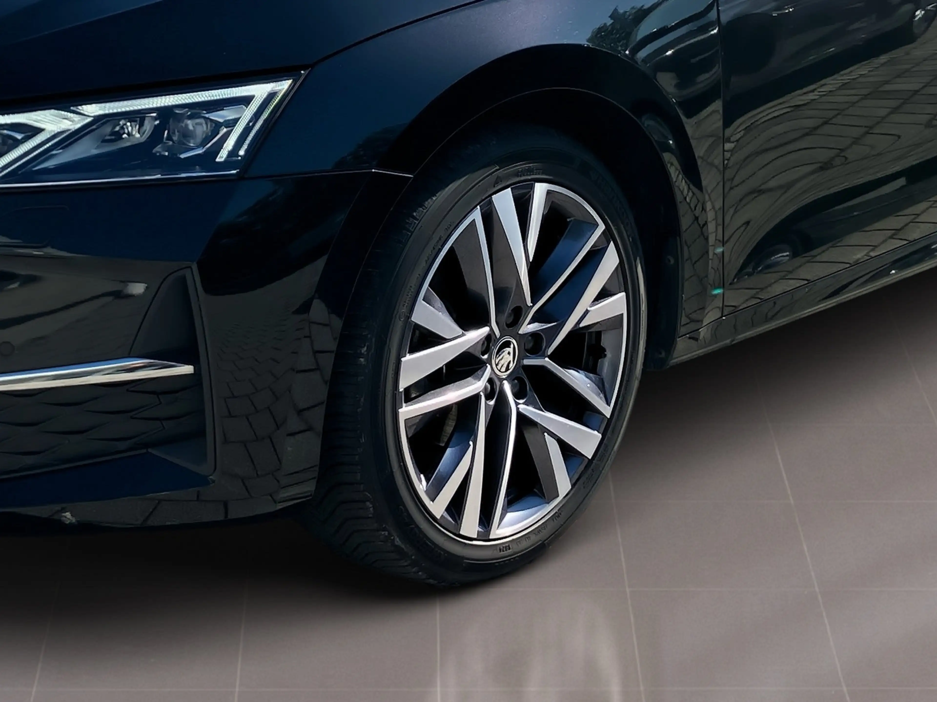Skoda Octavia SELECTION 1.5TSI mHEV 150PS DSG ACC.AHK.KAMERA.NAV — photo 7