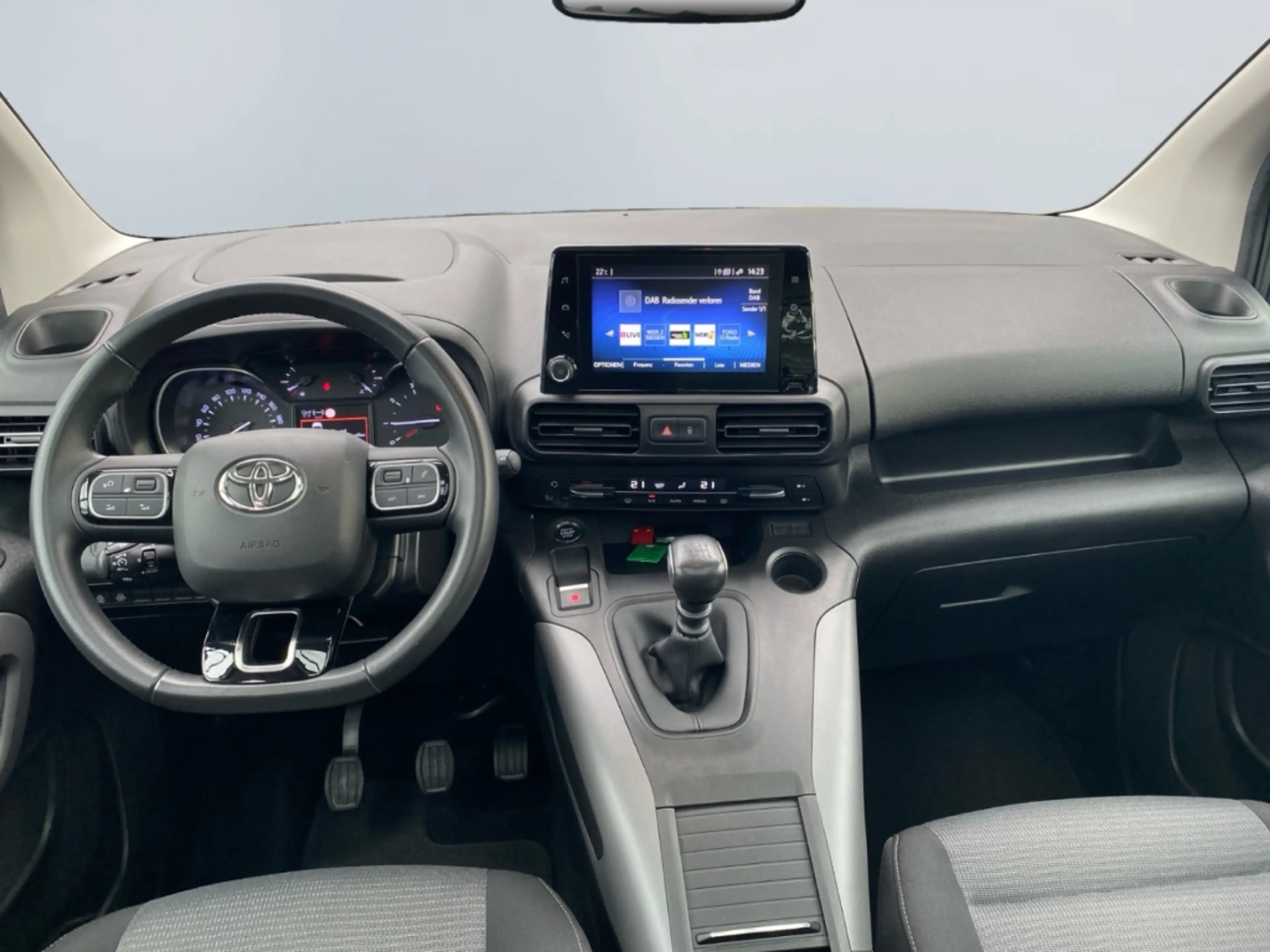 Toyota Proace City Verso L1 Team D *RCam*SHZ*Klima*PDC* — photo 11