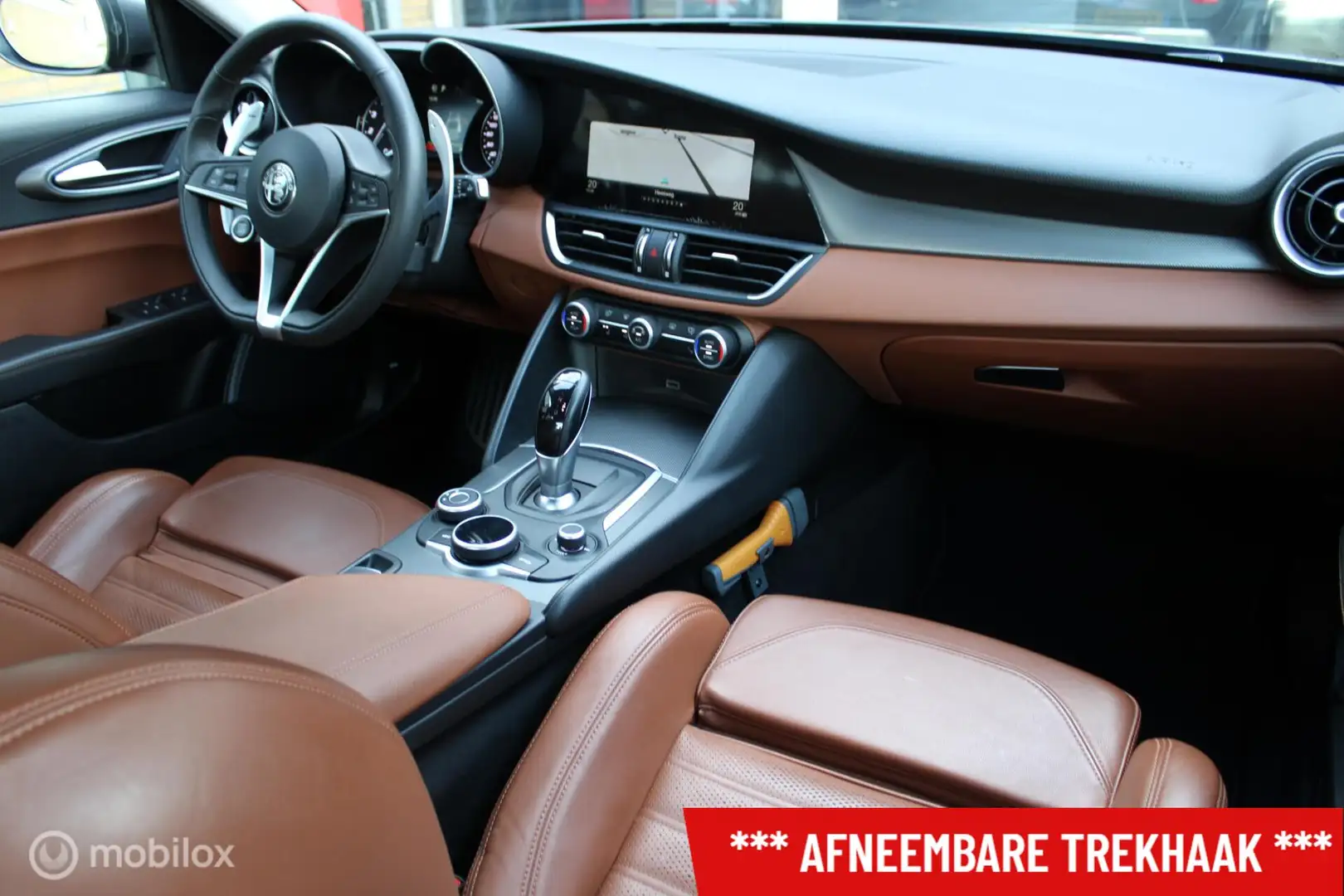 Alfa Romeo Giulia 2.0T Super Veloce Pack, F1 Schakelflippers, Sports Gris - 2