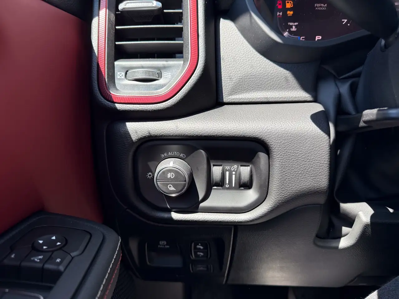 RAM 1500 photo RAM 1500