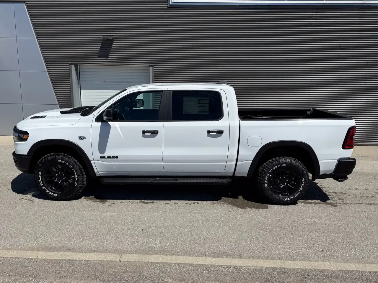 RAM 1500 photo RAM 1500