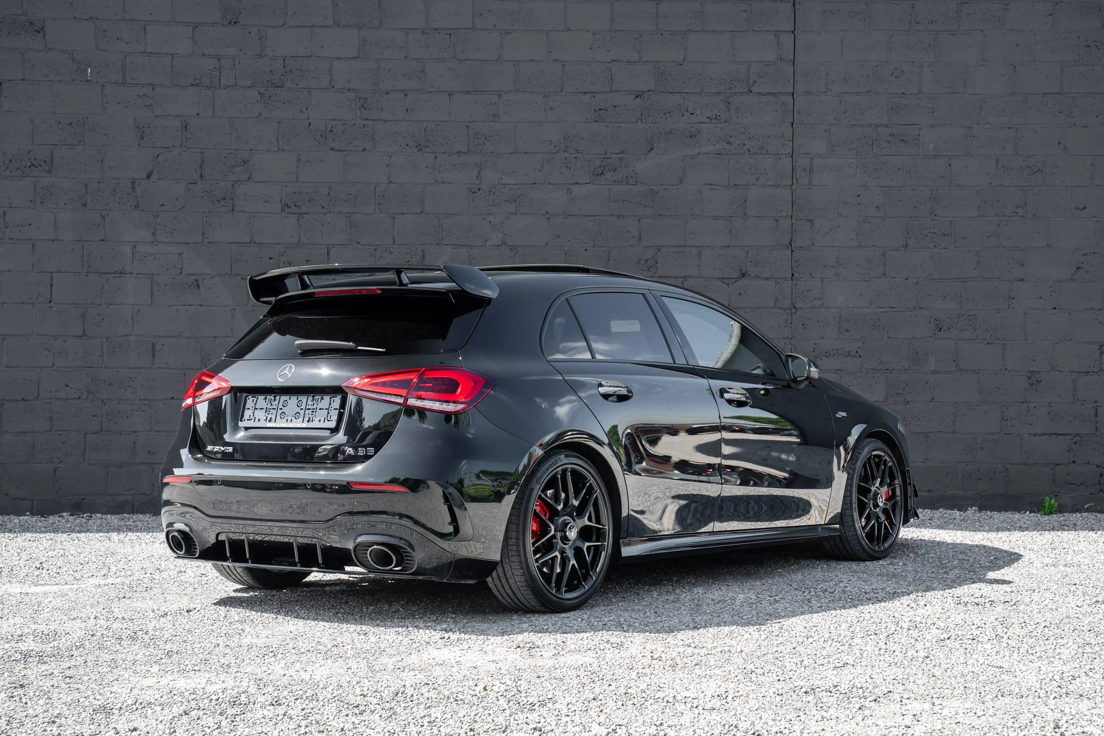 Mercedes-Benz A 35 AMG 4-MATIC AUTOMAAT PANO/NAVI/LED/KEYLESS/AERO — photo 3