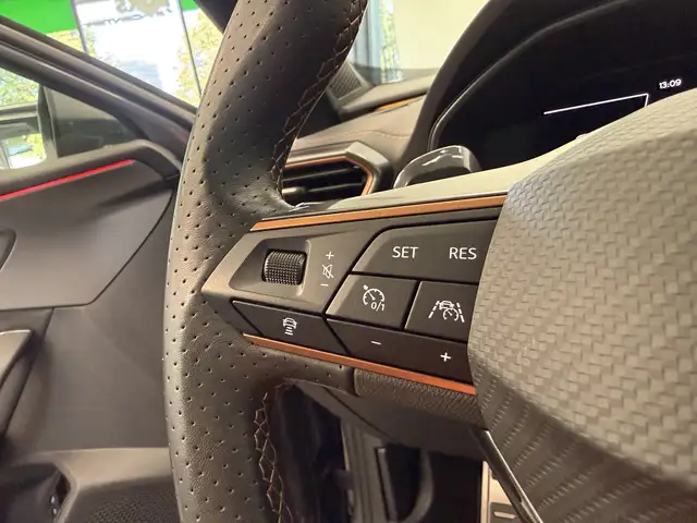 CUPRA Formentor view 7