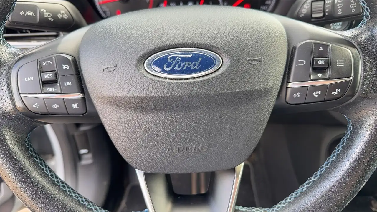 Ford Fiesta ST — photo 13