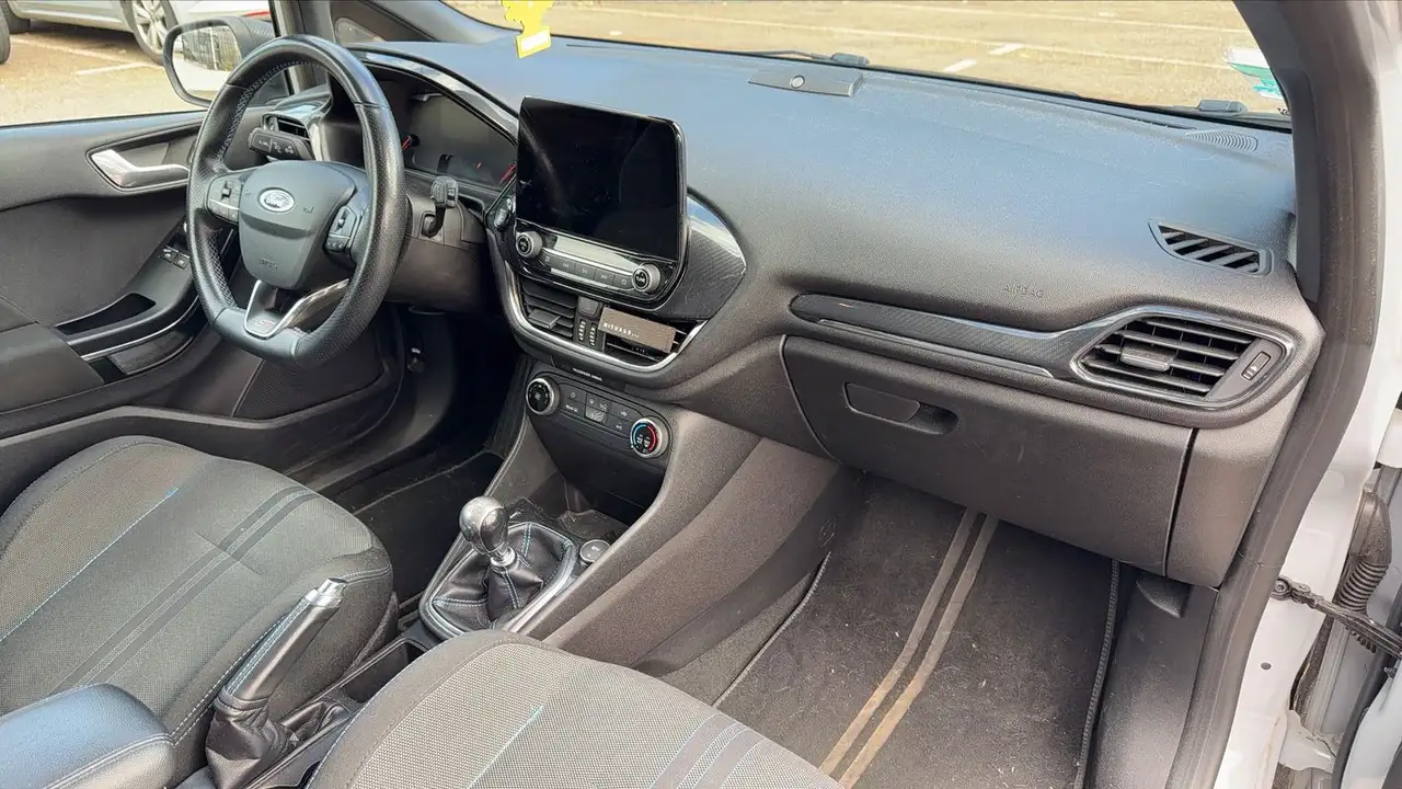 Ford Fiesta ST — photo 10