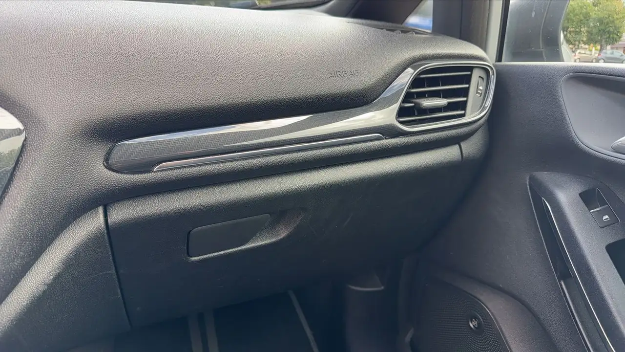 Ford Fiesta ST — photo 28
