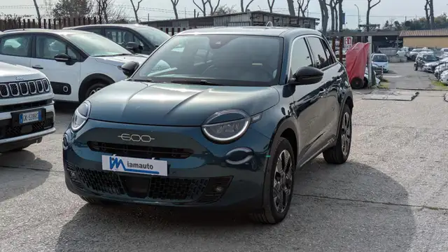 2025 Fiat 600 in Green for sale