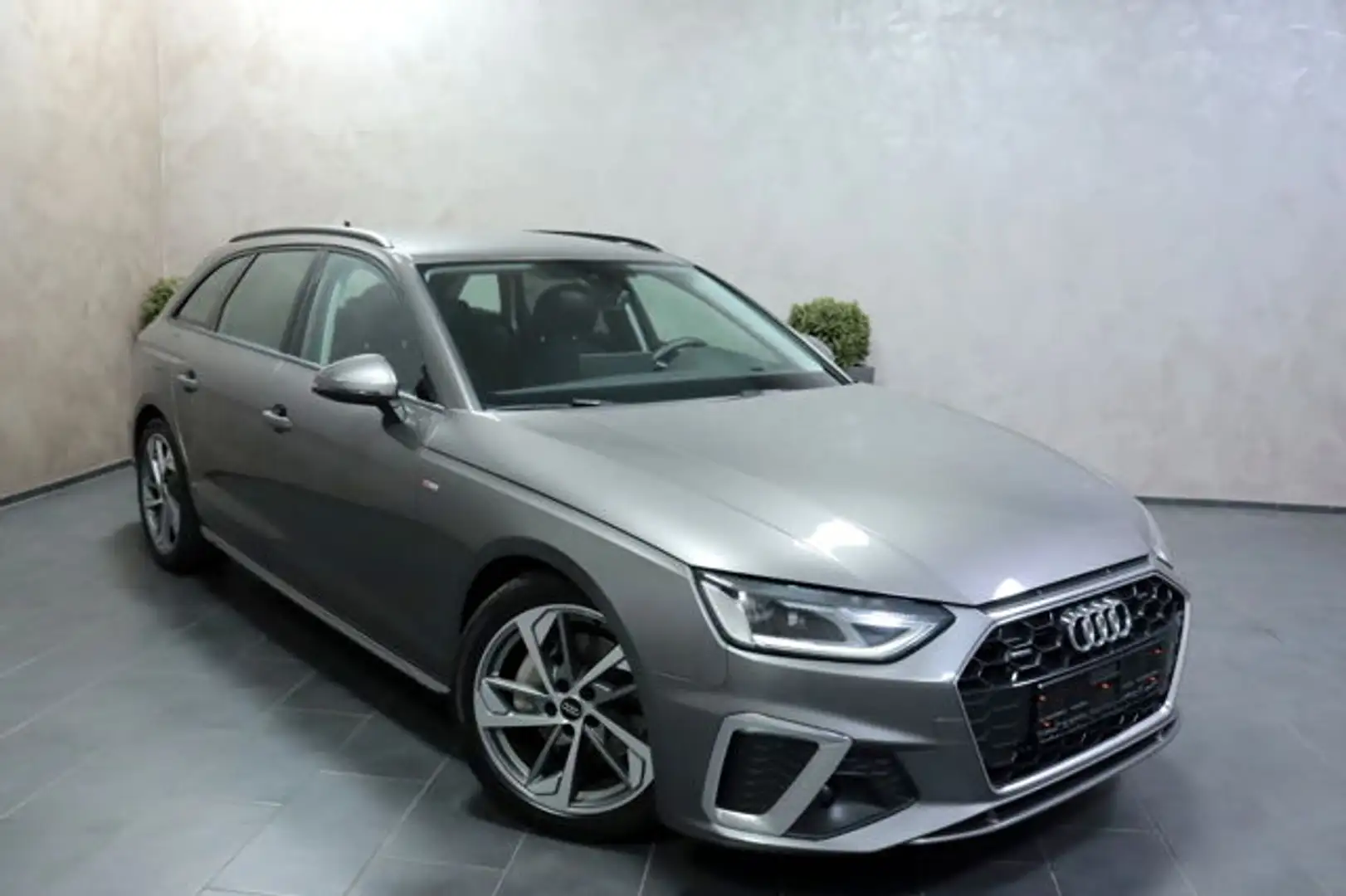 Audi A4 Avant 40 TDI Aut. Quattro S Line HUD ACC STAU Gri - 2