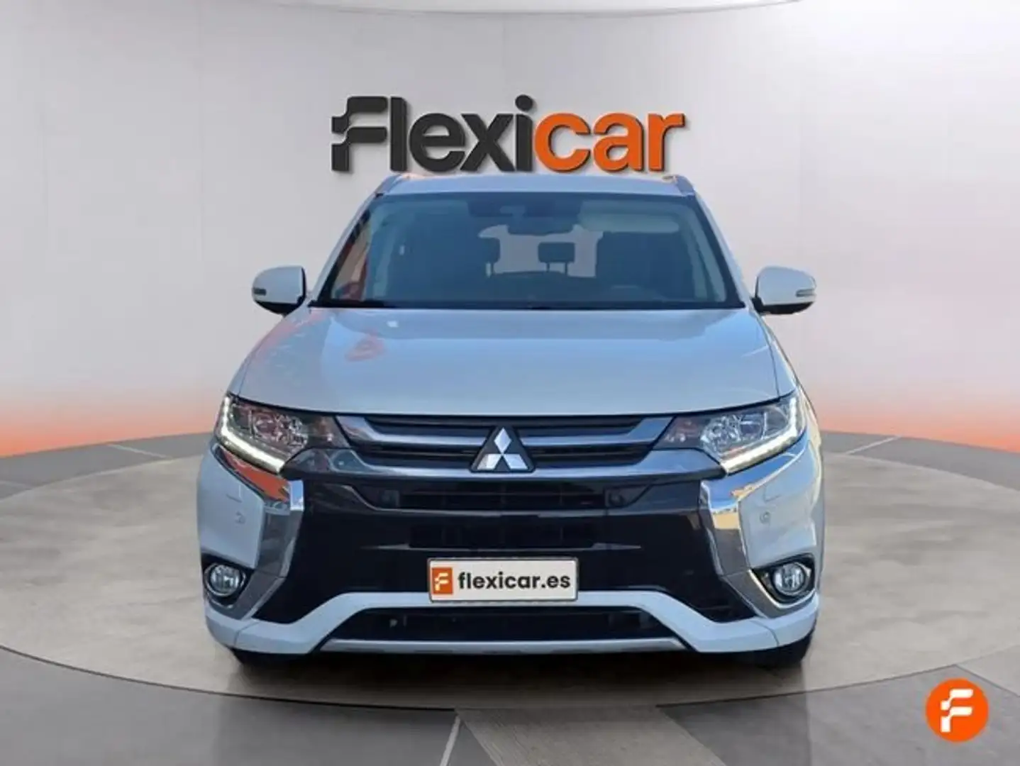 Mitsubishi Outlander PHEV Kaiteki 4WD Blanco - 2