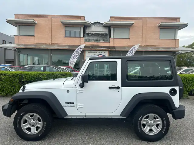 Jeep Wrangler Wrangler 2.8 crd Sport auto E6