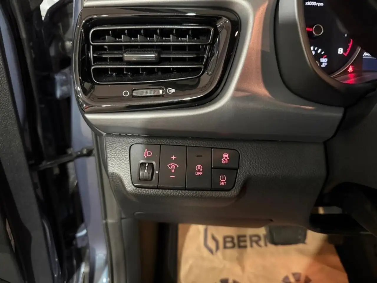 Kia Rio 1.0i 100cv Pulse Auto Camera*Carplay, миниатюра 19