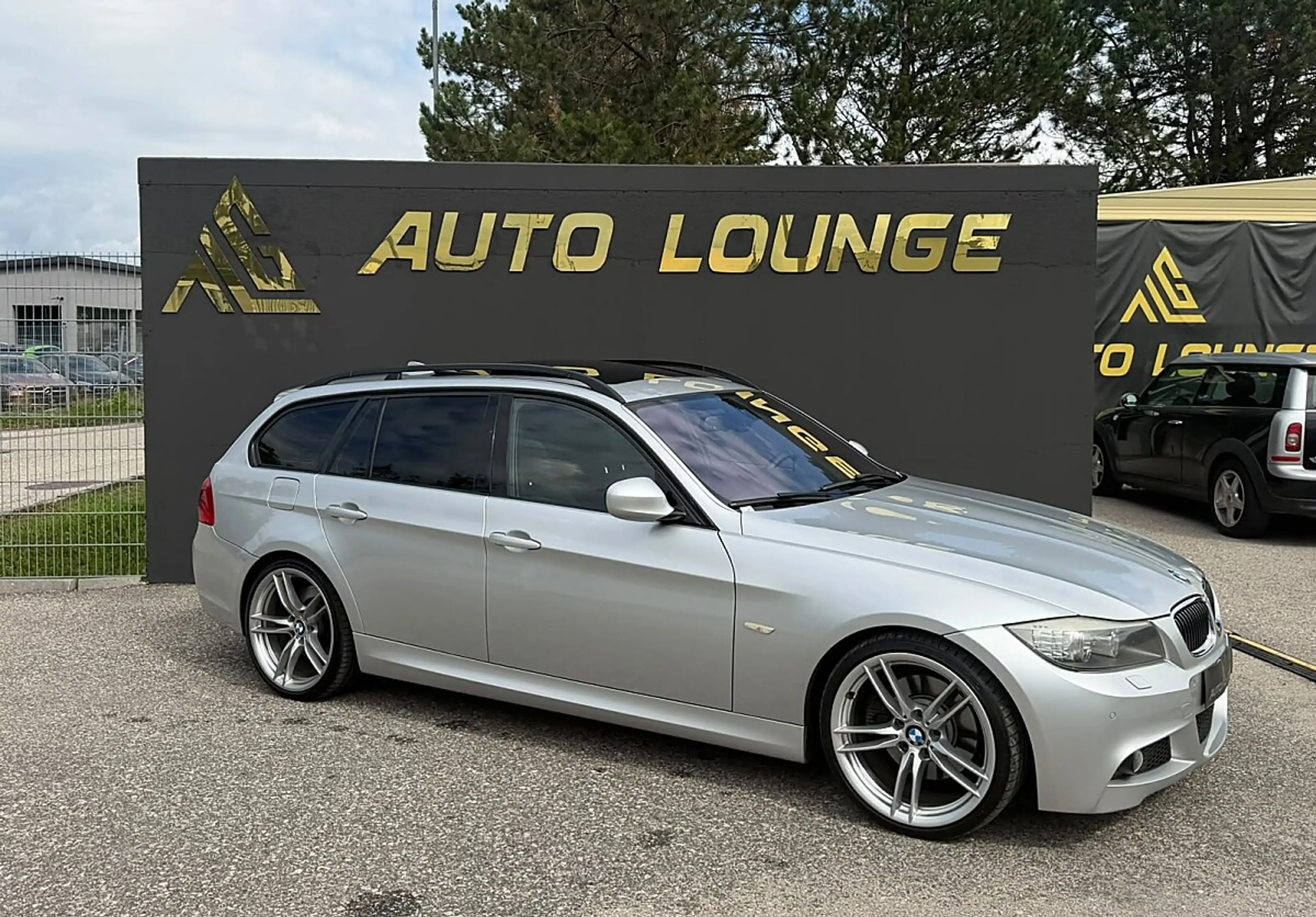 BMW 330 d DPF Touring — photo 7