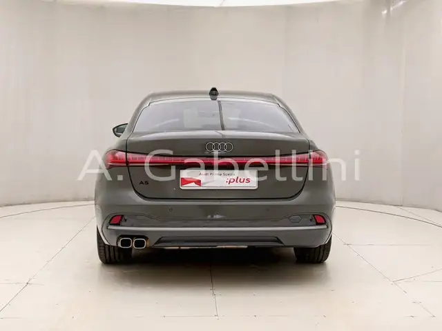 Audi A5 view 5