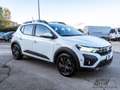 Dacia Sandero Stepway 1.0 TCe 100 Cv ECO-G GANCIO TRAINO-UNIPRO Bianco - thumbnail 3