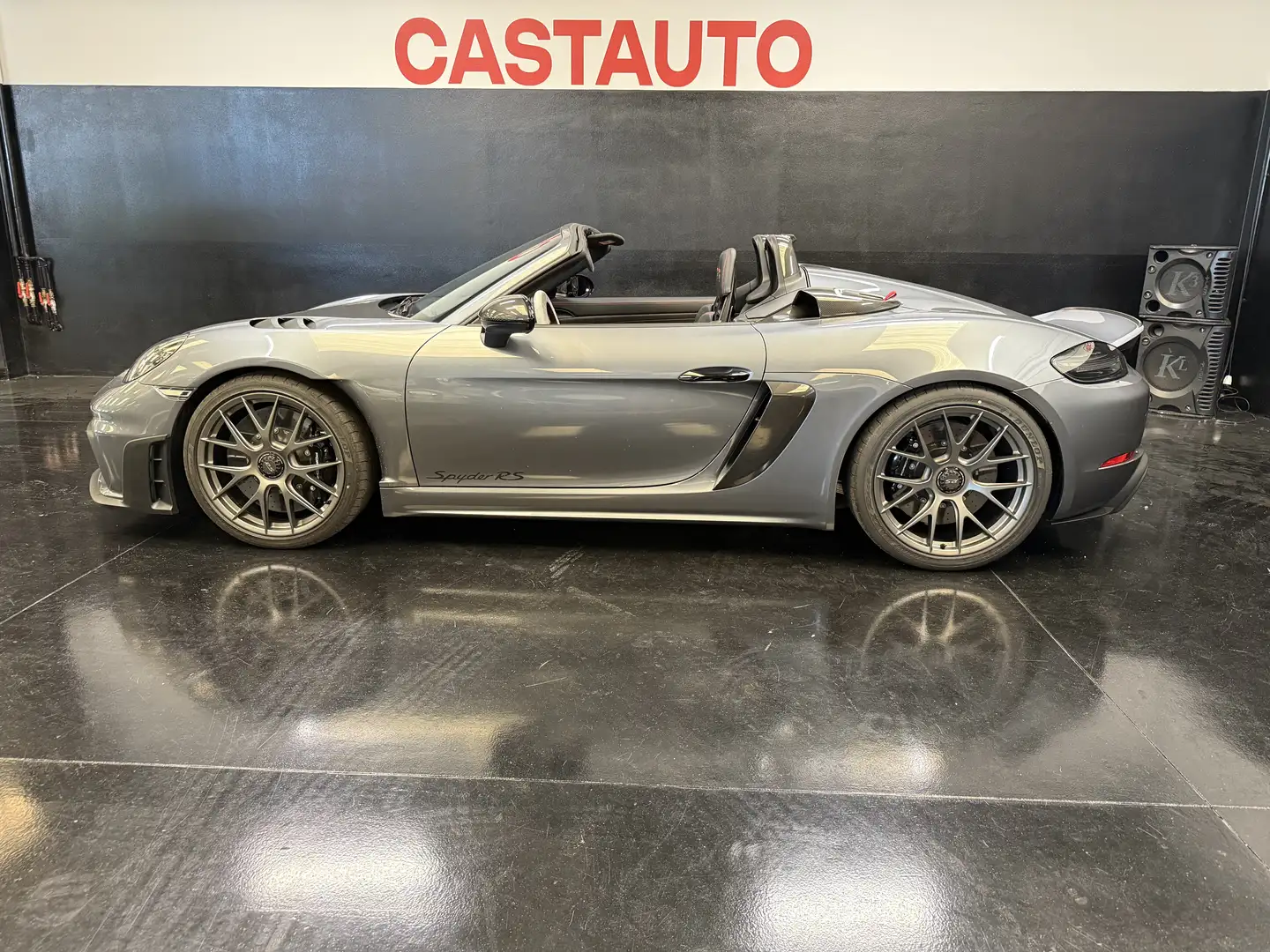 Porsche 718 Spyder 718 4.0 Spyder RS pdk Szary - 1