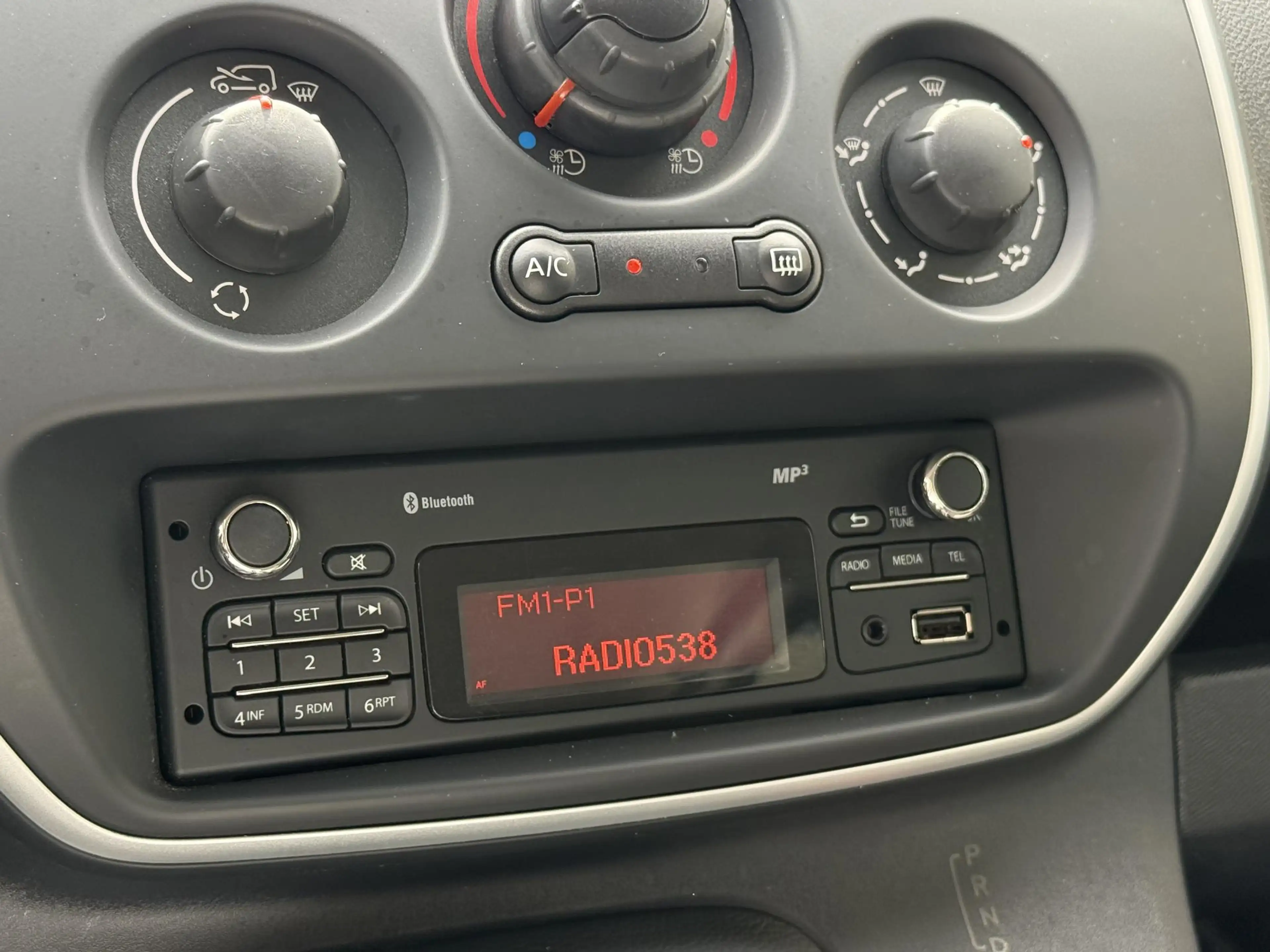 Renault Kangoo Z.E. Maxi (incl. accu) | 93% SoH | Cruise Control | Air — photo 17