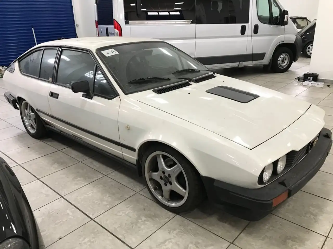 Alfa Romeo GTV 2.5 v6, foto 4