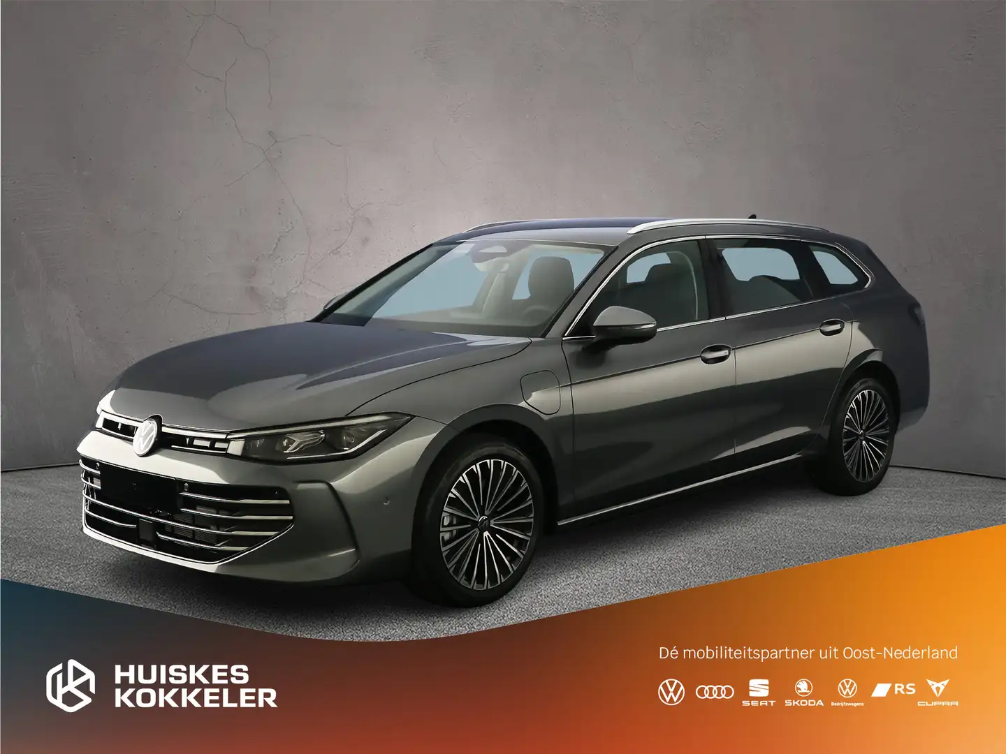 Volkswagen Passat Variant 1.5 eHybrid 204pk Elegance Business - eHybrid Grijs - 1