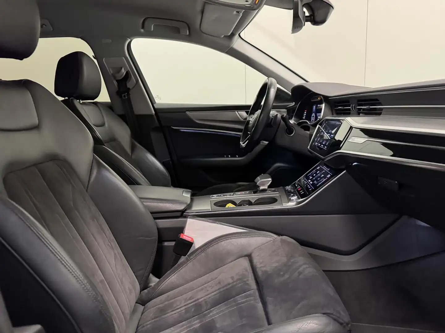 Audi A6 Avant 35 TDI Autom. - GPS - Leder  - Topstaat! Šedá - 2