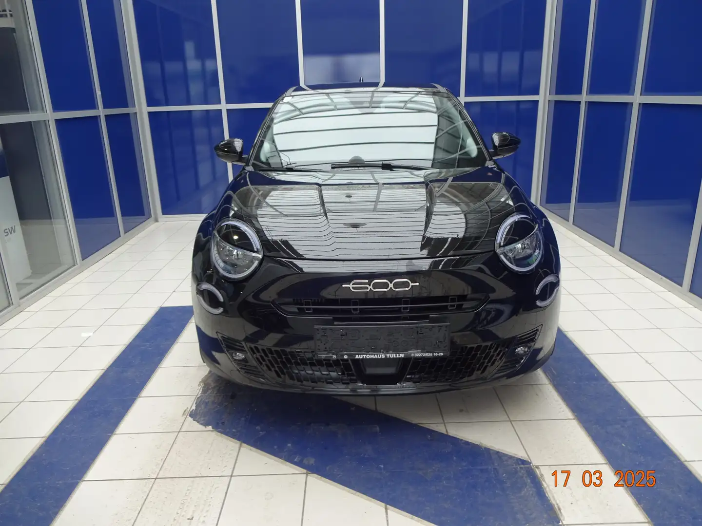 Fiat 600 Hybrid 100 6-Gang eDCT Schwarz - 2