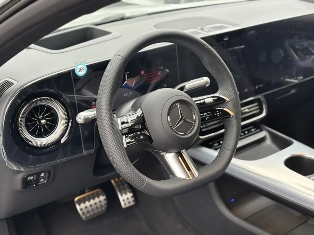 Mercedes-Benz CLA 2026 — фото 13