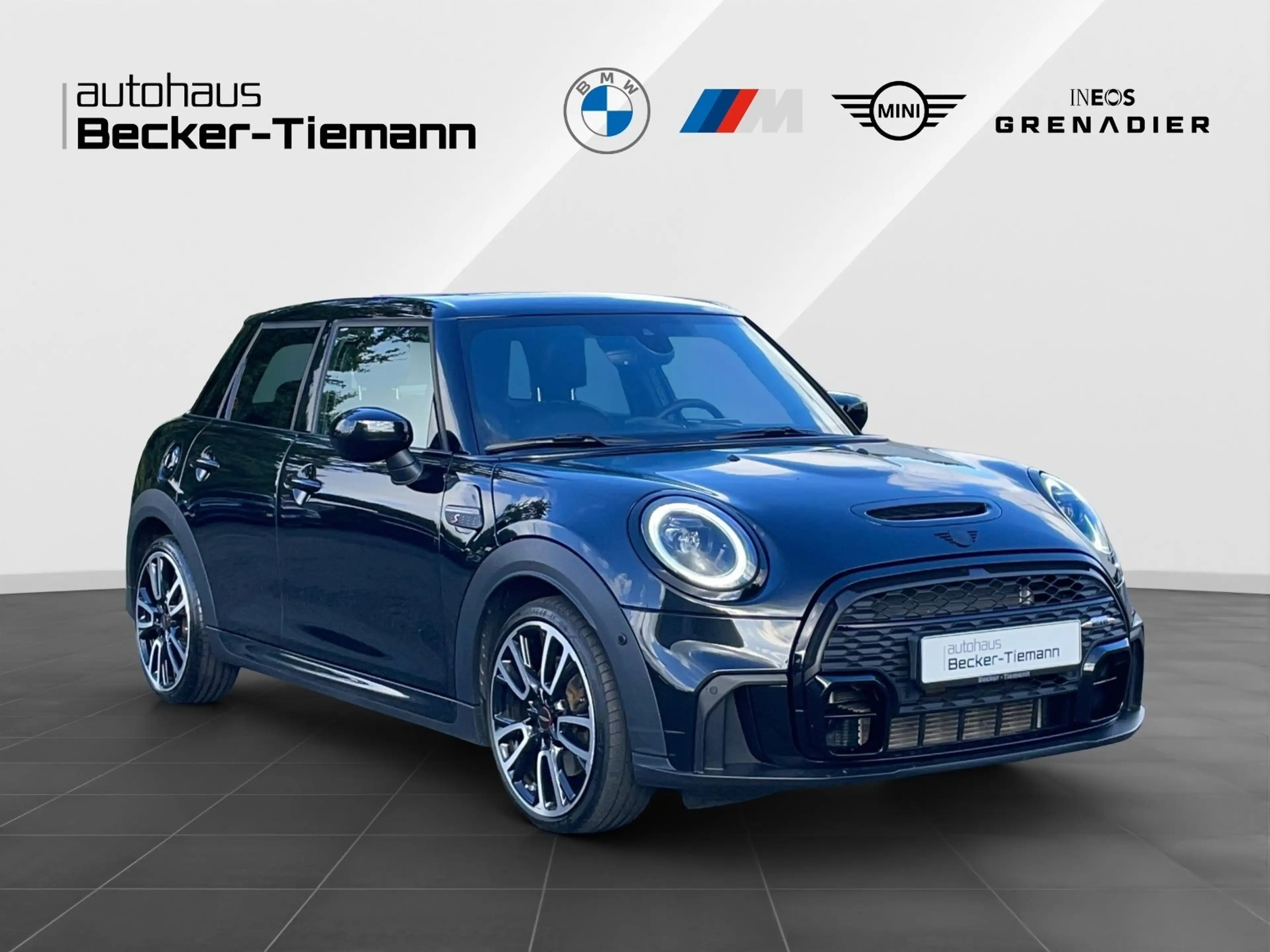 MINI Cooper S 5-Türer | JCW Trim | RFK | Pano.Dach | HK HiFi etc — photo 7