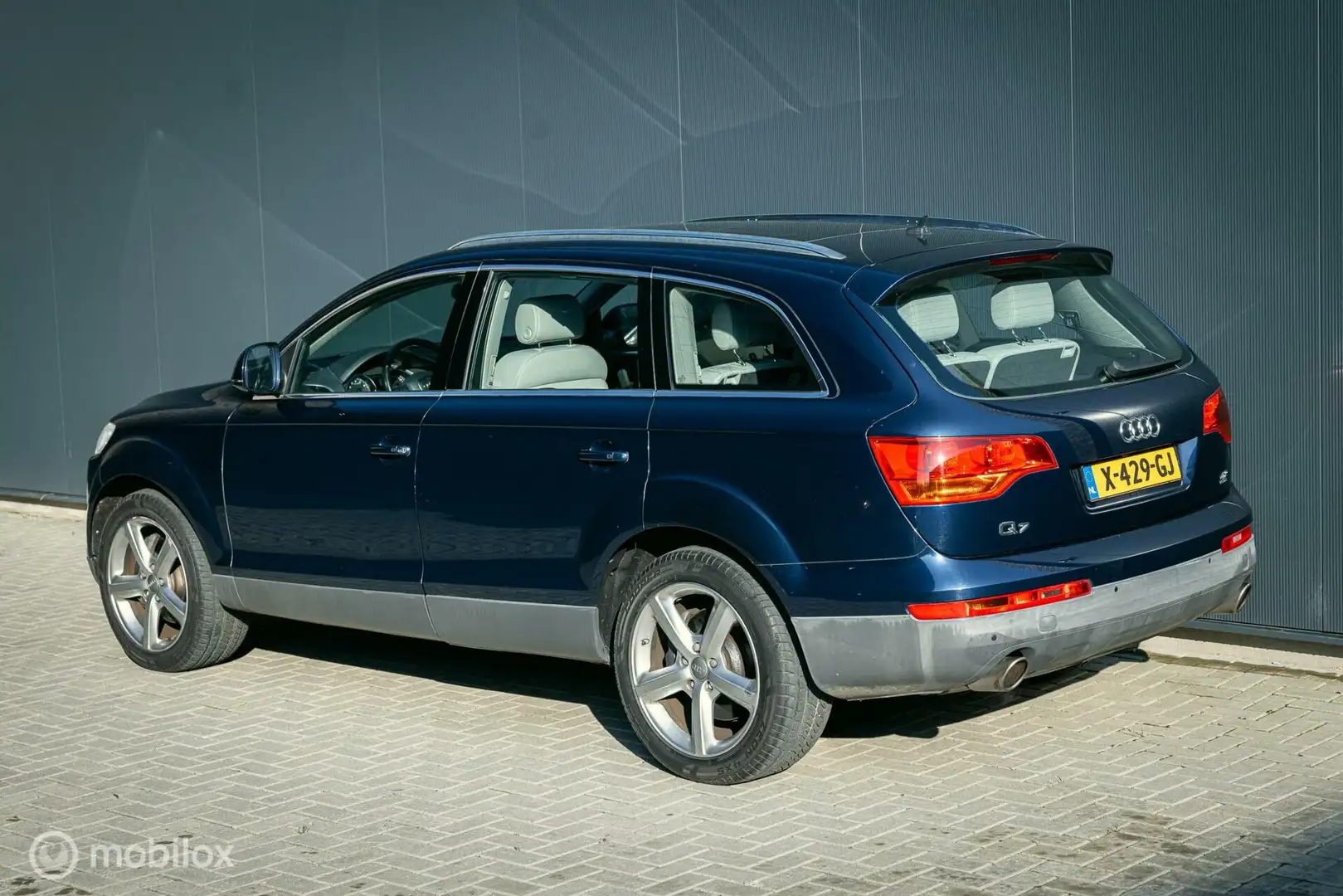 Audi Q7 4.2 FSI quattro Pro Line 5+2 Azul - 2