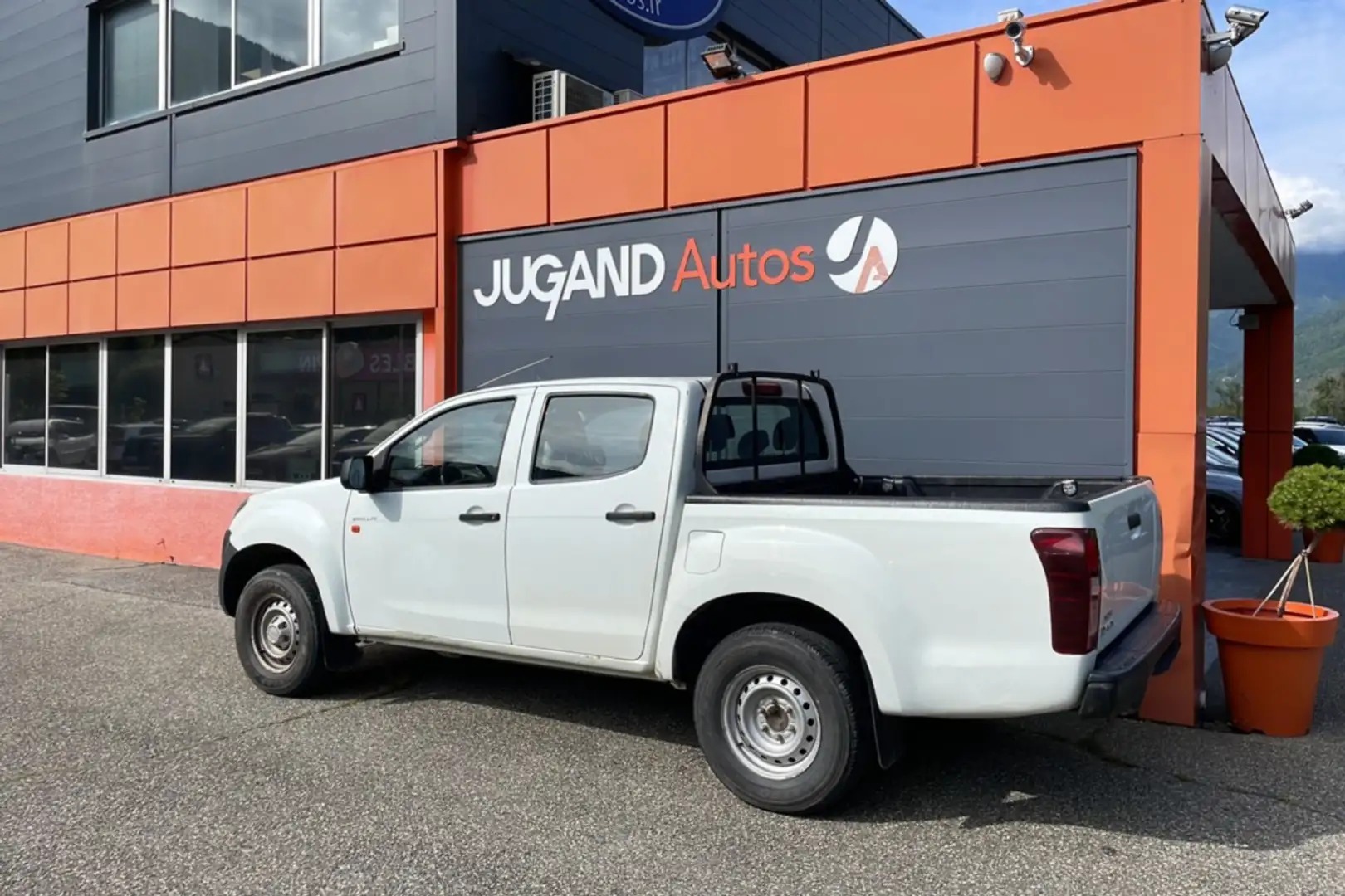 Isuzu D-Max 2.5 TD 163 SATELLITE CREW CAB Blanc - 2