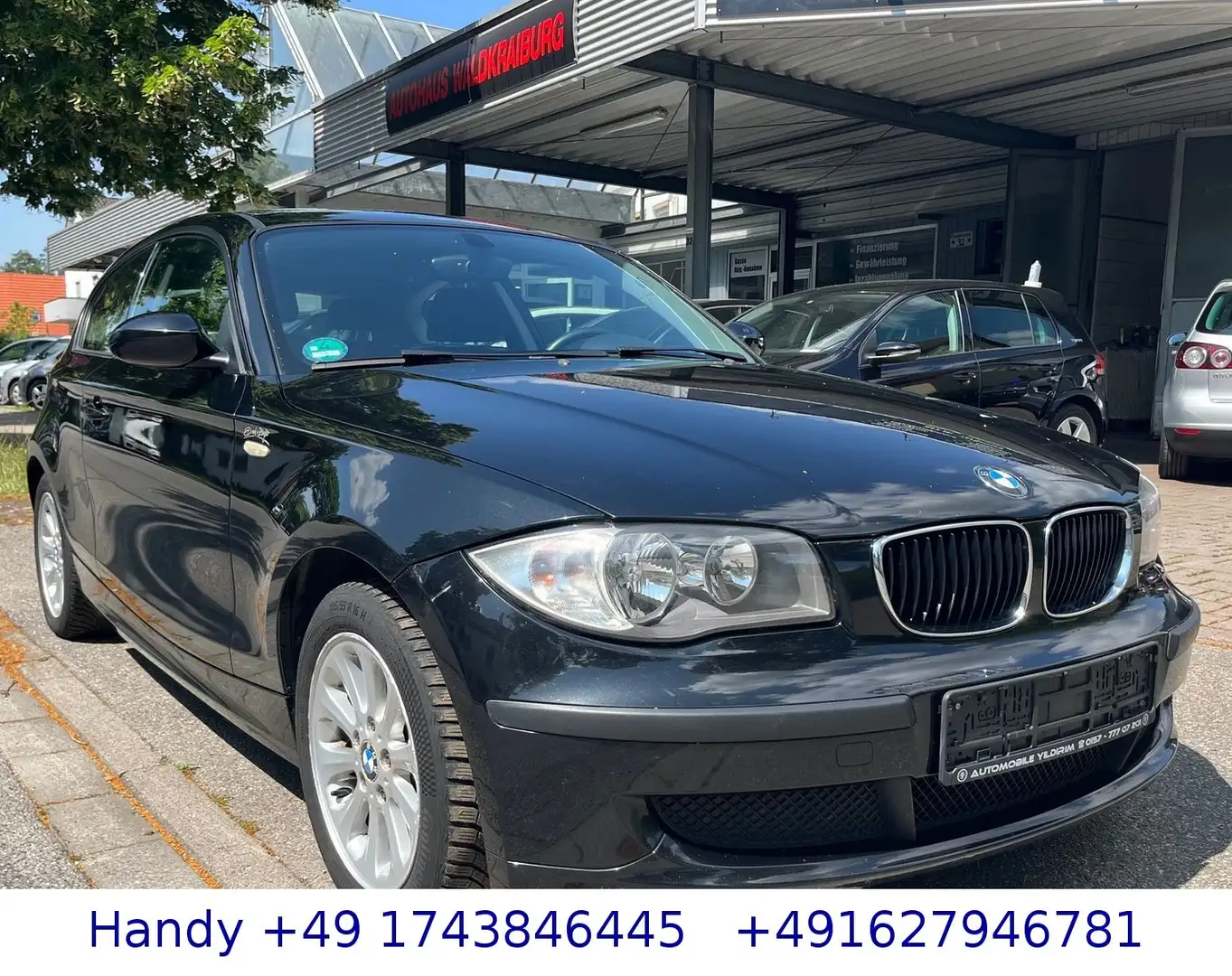 BMW 118 d E81 Automatik 2.0d /SHZ/S-HEFT Zwart - 2