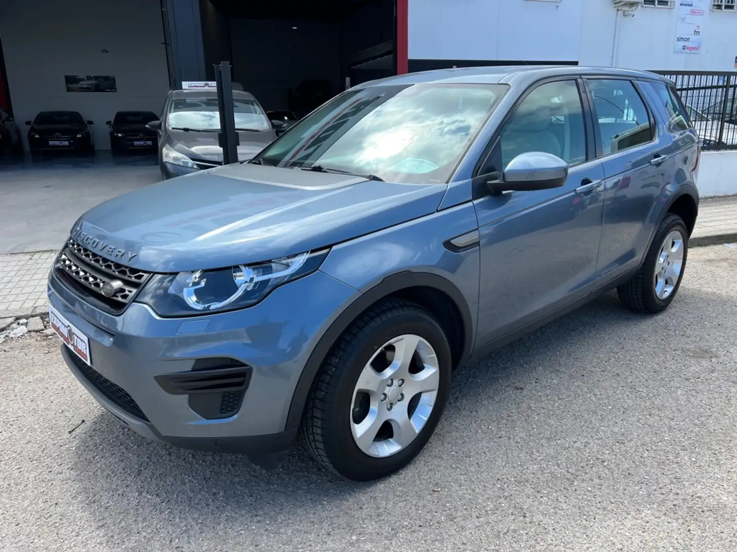 Land Rover Discovery Sport 2.0eD4 HSE 4x2 150 Azul - 1