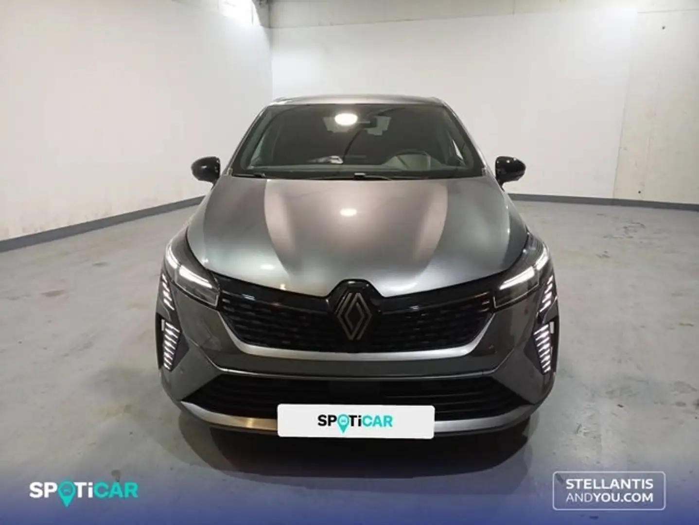 Renault Clio TCe 90 (67kw) Techno Gris - 2