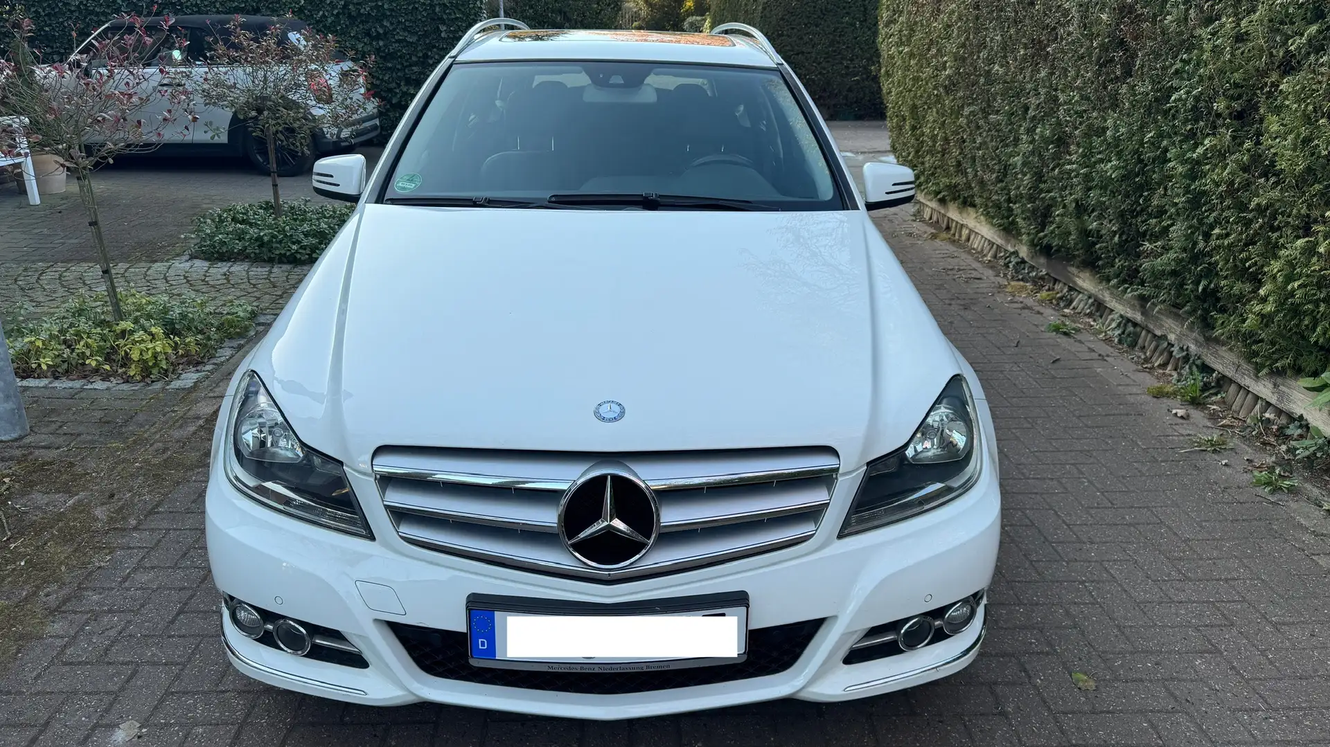 Mercedes-Benz C 220 T CDI DPF (BlueEFFICIENCY) 7G-TRONIC Avantgarde - 2